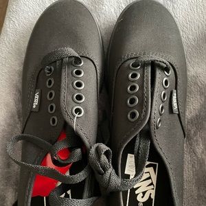 Black Authentic LO Pro vans